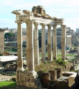 Forum Romanum2 268x300 - Rím-V každom zákutí tohoto mesta na vás číha kus histórie