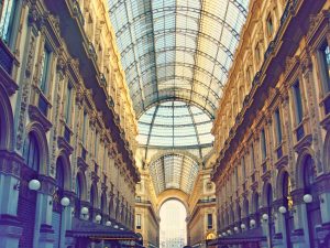 Milano nákupná galéria2 300x225 - Miláno-mesto módy a rozmanitej kultúry