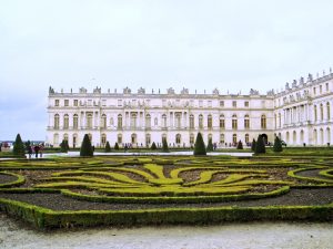 Versailles 1 300x225 - Paris-10 most beautiful sights of the most romantic city