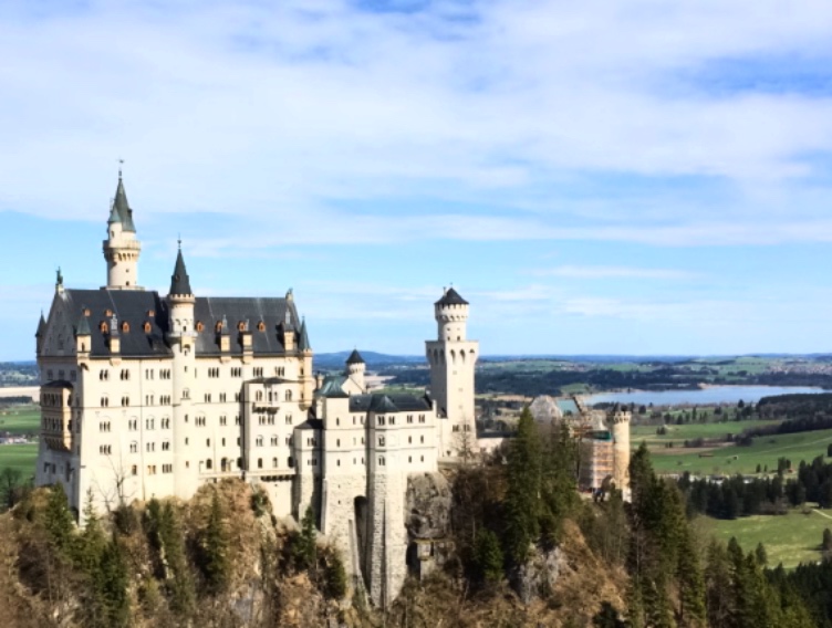 Neuschwanstein - Neuschwanstein-fairytale castle in the Bavarian Alps