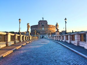 Engelsburg Rome 2018 300x225 - Rím- 20 najvýznamnejších pamiatok, ktoré určite musíte vidieť