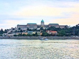 Budapalast2 300x225 - Budapešť- 12 najkrajších pamiatok a atrakcií