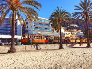 Historický vláčik Sóller highlight 300x225 - Mallorca-najkrajší ostrov na Baleároch