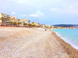 Nice pláž 300x225 - Nice- to najlepšie z Côte d'Azur