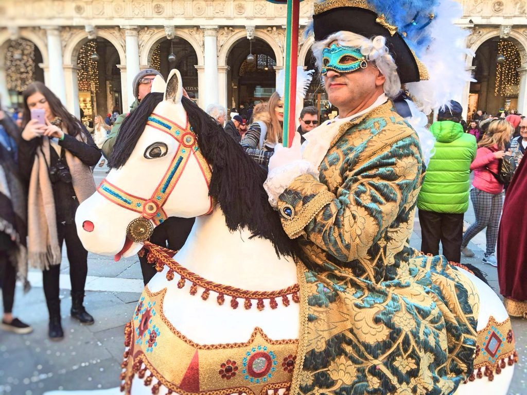Benatky karnval maska 1024x768 - Venice-Photo Diary of the famous Venetian Carnival