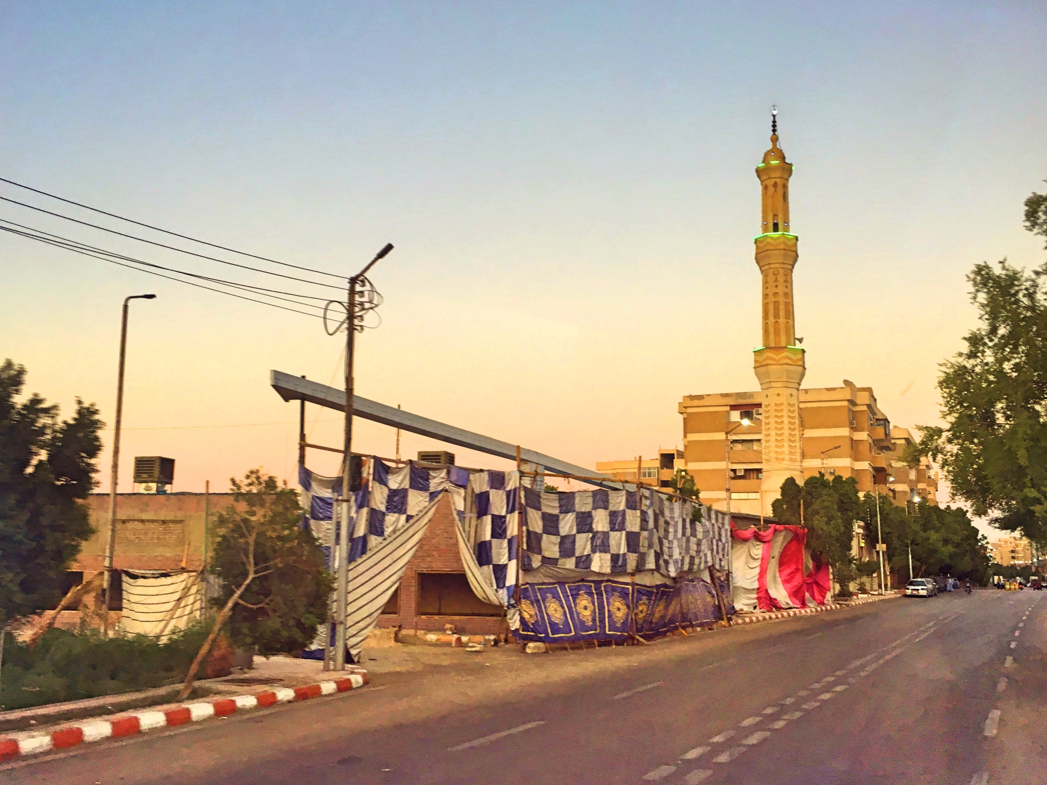 Egypt mešita mini ovven - Chudoba v Egypte-V akom svete naozaj žijeme