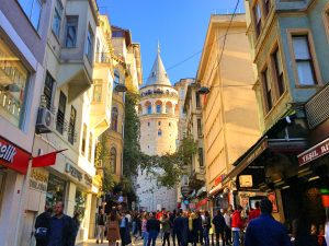 Galata tower 300x225 - Istanbul-Zoznam 12 miest, ktoré musíte vidieť