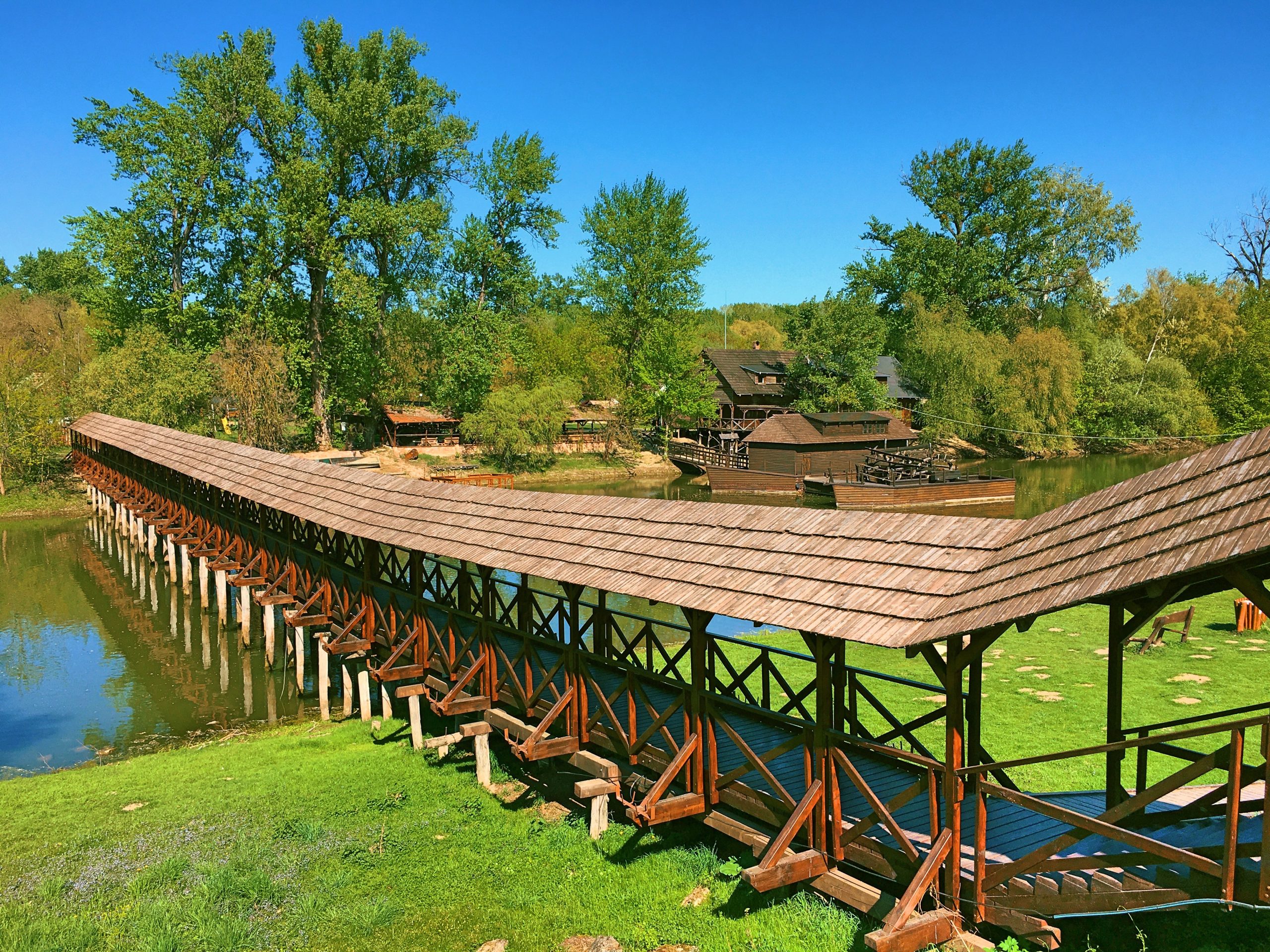 Kolárovo-drevený-most