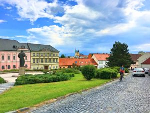 Pribinovo námestie 300x225 - Nitra-5 najkrajších miest v najstaršom meste na Slovensku