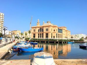 Bari mesto 1 300x225 - Bari-a port city in the south of Italy